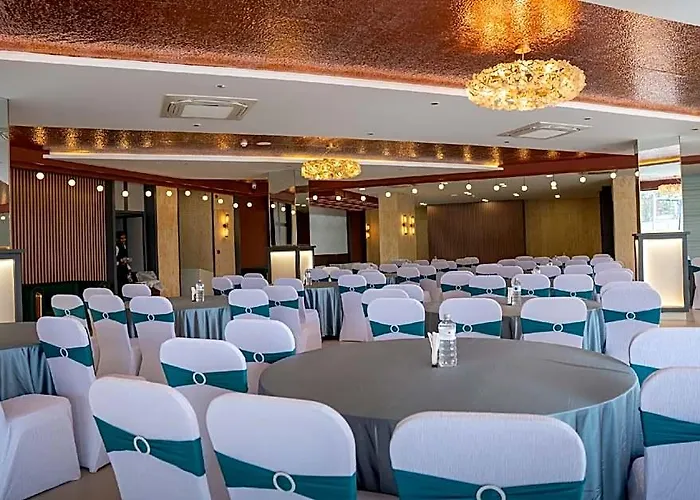 Mandala Norling Lords Prime Hotel